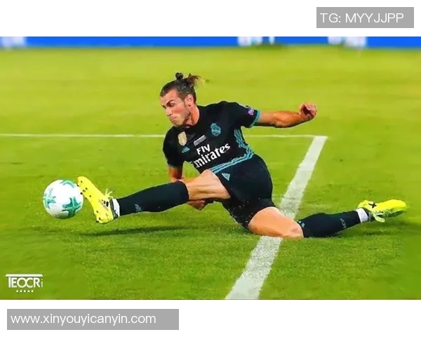 一次完美停球的艺术:掌握动量吸收技巧让高速来球轻松停留脚下 一次完美停球的艺术:掌握动量吸收技巧让高速来球轻松停留脚下